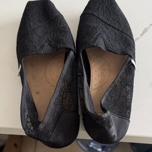 Toms Black Lace Women's Flats